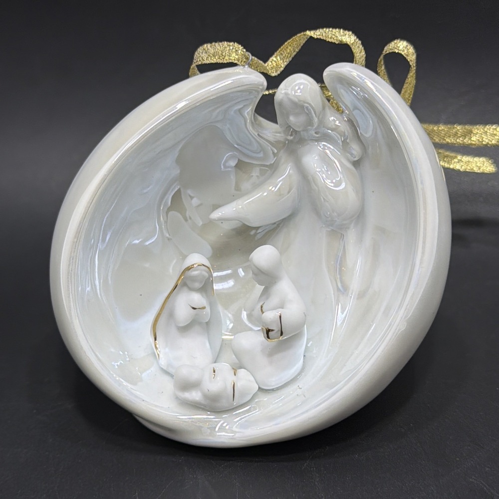AppleTree Designs Angel Holding Holy Family w/Wings Ornament Nativity Porcelain